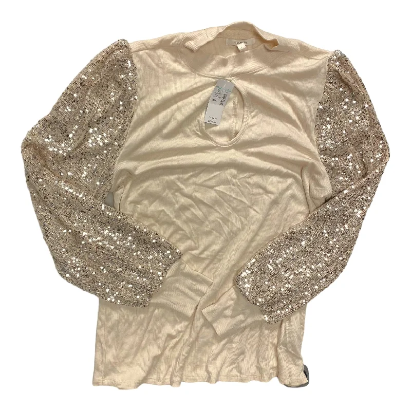 Top Long Sleeve By Maurices In Beige, Size: S Refined Men's Hand