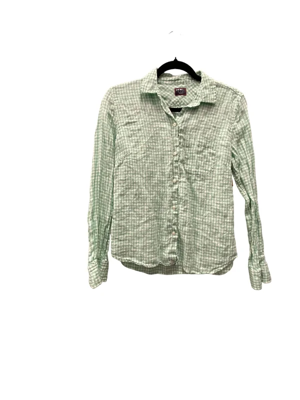 Top Long Sleeve By Clothes Mentor In Green & White, Size: Xs Luxurious Men's High